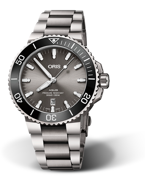 Oris Aquis Titanium Date
